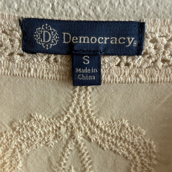 Democracy Women's Crochet Cotton Peplum Top S - Picture 9 of 11